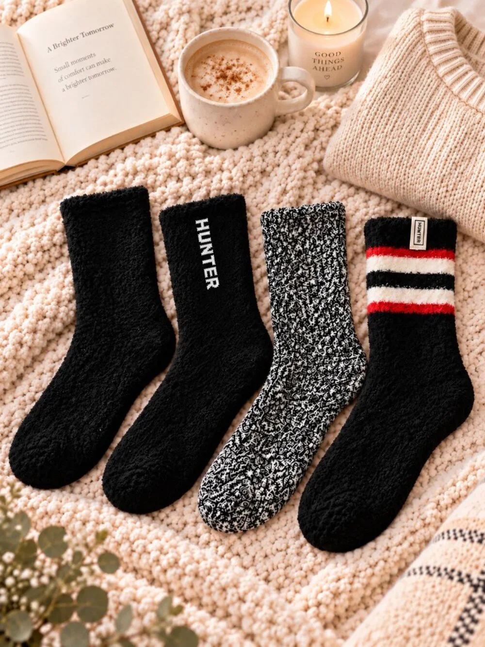 Hunter Women's Cozy Socks 4 Pair Pack Black Size 4-10 NWT